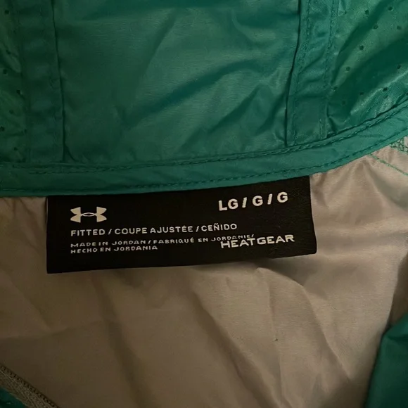 Mens Under Armour windbreaker (L) - Picture 4 of 4